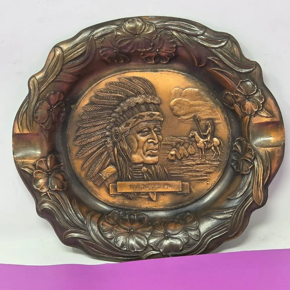 Vintage Copper Trays/Ashtray‎ Featuring  Harrisburg PA New Orleans & New Mexico